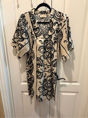 Cream & Black Floral Short Sleeve Mini Dress